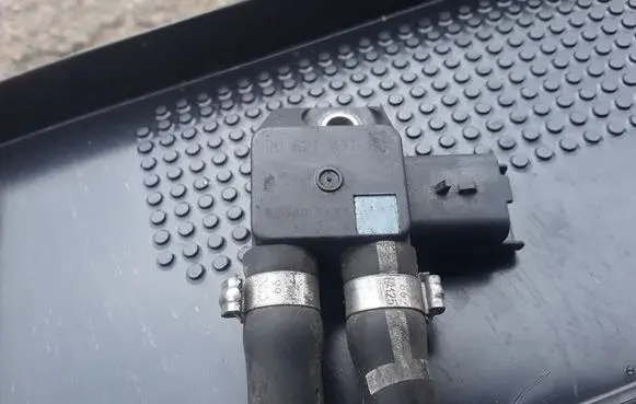 Peugeot 307 Air pressure sensor 9662143180