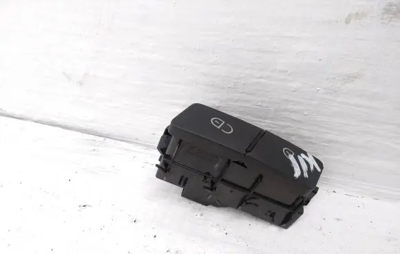 Mercedes-Benz C W204 Central locking switch button A20490584