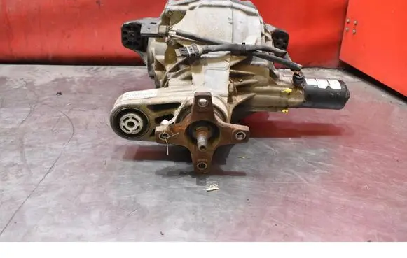 Jeep Grand Cherokee Rear differential P68060040AC