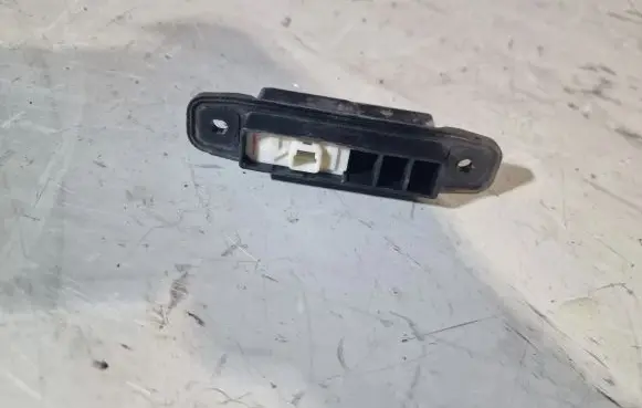 Toyota Verso Tailgate opening switch 