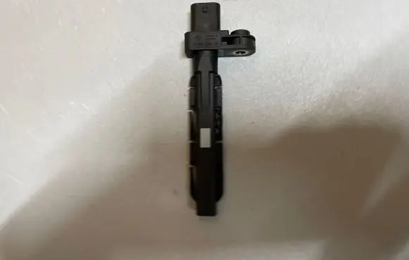 BMW X1 F48 F49 Crankshaft position sensor 7806782
