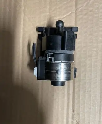 Audi A3 S3 8V Headlight level adjustment motor 8V0941005AF 74862101AB AB74862101
