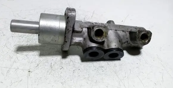 Mazda 6 Master brake cylinder 