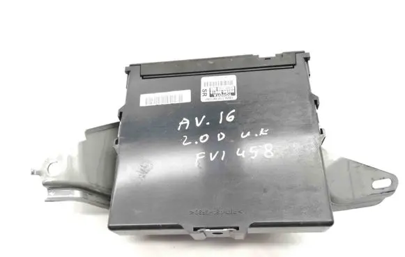 Toyota Avensis T270 Other devices 8926005010