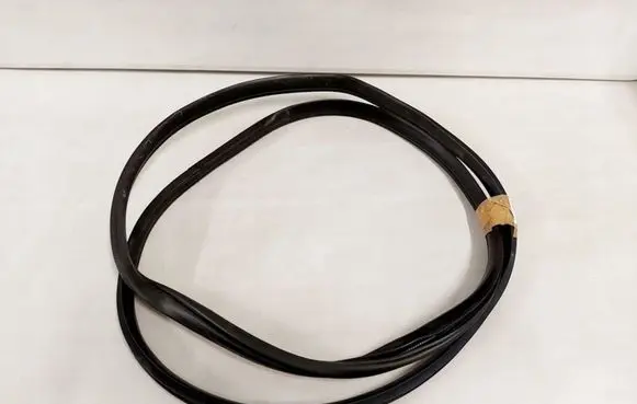 KIA Ceed Rubber seal front coupe door 