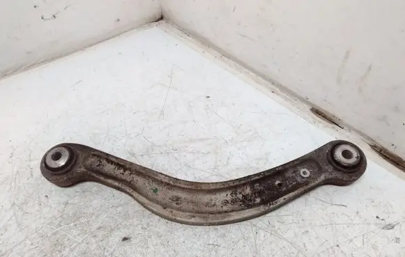 Mercedes-Benz E W212 Rear control arm