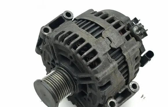 Mercedes-Benz ML W164 Generator/alternator A0131540902 0121813003