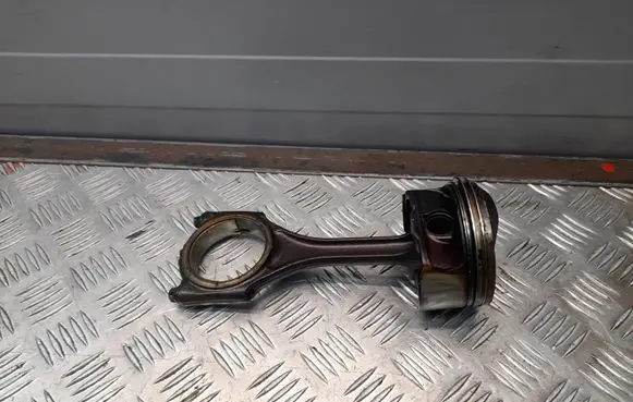 Audi Q5 SQ5 Piston with connecting rod 06EP 851132