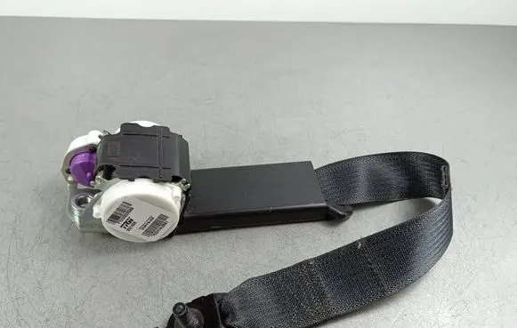Jeep Cherokee Middle seatbelt (rear) P1UU53DX9AB 355143R TR62414L0981