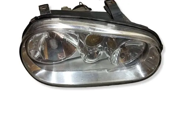 Volkswagen Golf IV Headlight/headlamp 