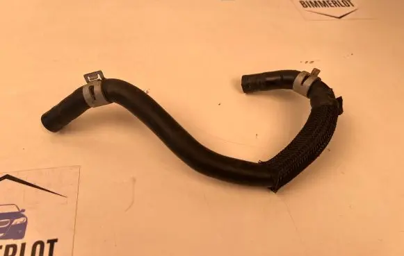 Subaru Forester SJ Engine coolant pipe/hose