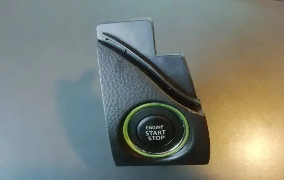 Engine start stop button switch