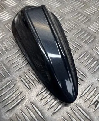 BMW X7 G07 Roof (GPS) antenna cover 8728227 3520 63615210