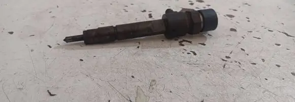Alfa Romeo 156 Fuel injector 0445110002 3104