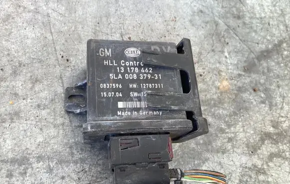 Opel Vectra C Xenon control unit/module 13178462 0837596 5LA00837931