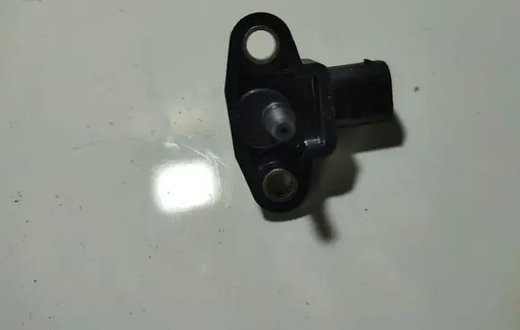 Mercedes-Benz R W251 Air pressure sensor a0051535028 062704