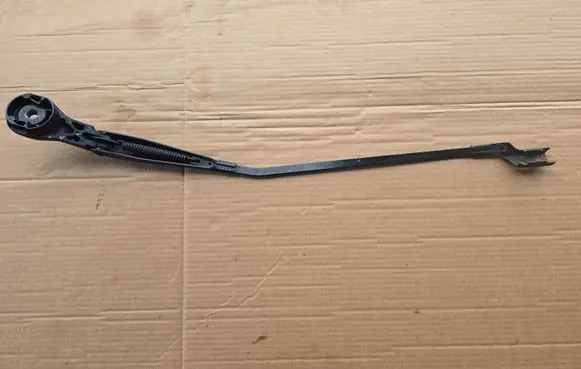 Citroen C4 Grand Picasso Front wiper blade arm 9676370980