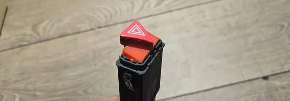 Audi A6 S6 C5 4B Hazard light switch 4b0941509d