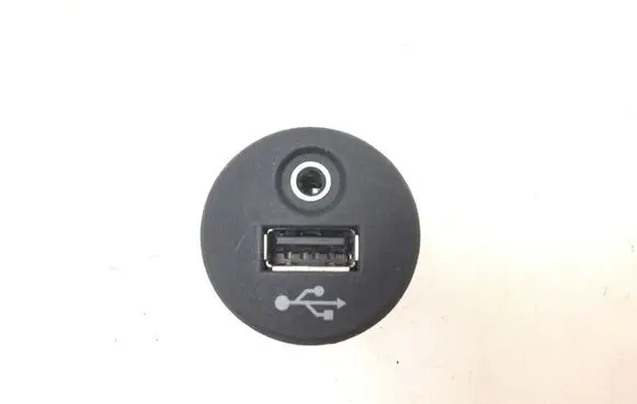 Nissan Juke I F15 Radio/CD/DVD/GPS head unit 280023BH00A