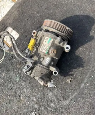 Peugeot 207 Air conditioning (A/C) compressor (pump) 9659875780