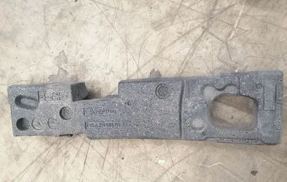 Front bumper foam support bar