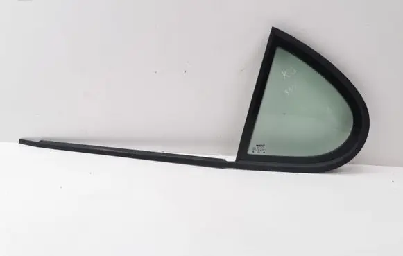 Seat Toledo II (1M) Rear vent window glass E643R00048 43R00048