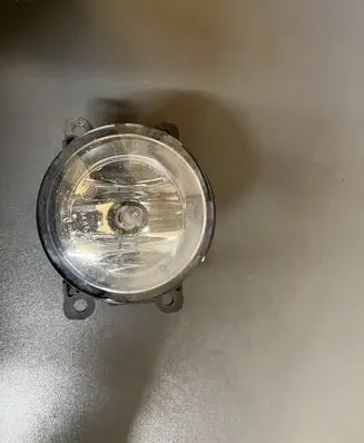 Ford C-MAX I Front fog light 89210094