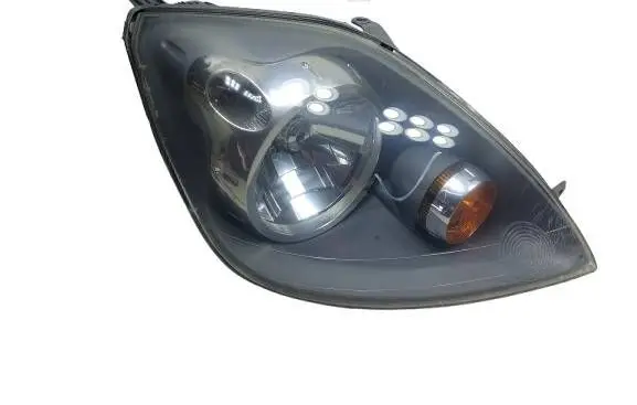 Ford Fiesta Headlight/headlamp 158235KAS 158235