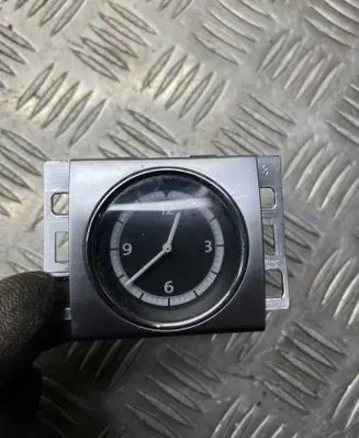 Volkswagen PASSAT CC Clock 3C8919204A 23581662