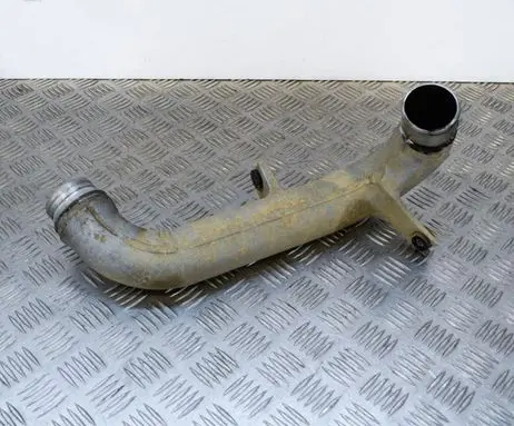 Nissan NP300 Air intake hose/pipe
