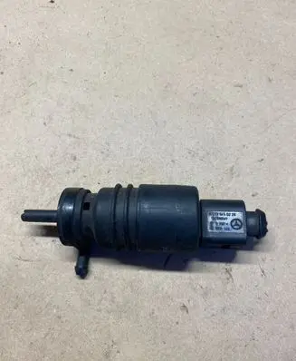 Mercedes-Benz ML W163 Windscreen/windshield washer pump A0335450228