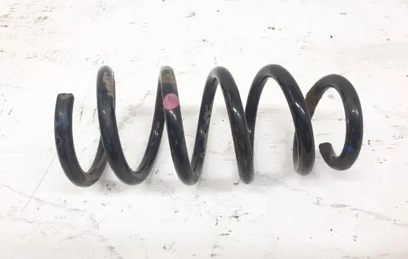 Honda CR-V Rear coil spring