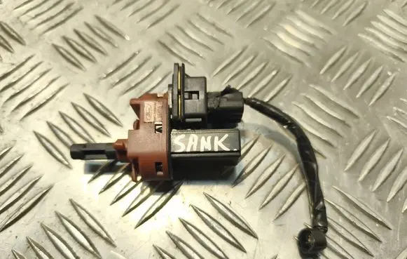 Mazda 2 Clutch pedal sensor 