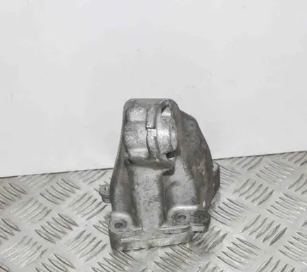 Mercedes-Benz ML W164 Engine mounting bracket A6422231004