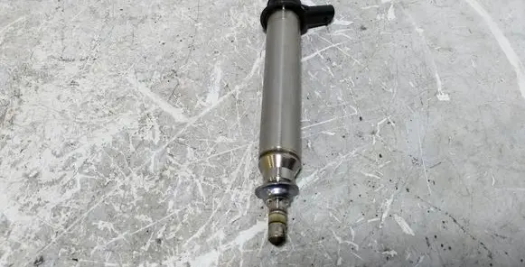 Mercedes-Benz CLA C117 X117 W117 Fuel injector A2780700687