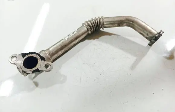 Toyota Avensis T220 EGR valve line/pipe/hose 