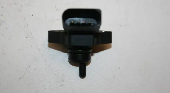Audi A6 S6 C5 4B Air pressure sensor 038906051 0281002177