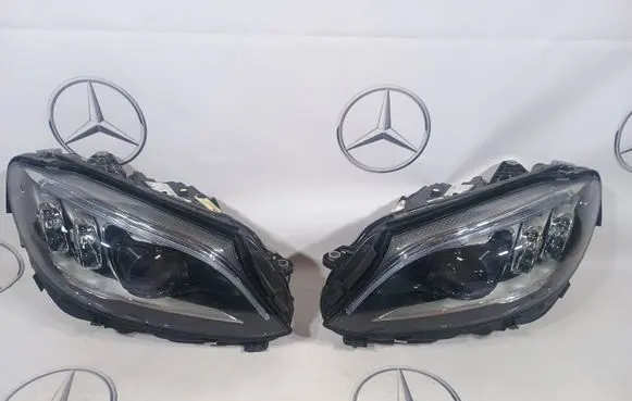 Mercedes-Benz C W205 Headlights/headlamps set A2059061506