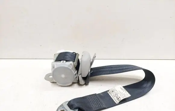 Toyota Corolla Verso E121 Third row seat belt 7L2550 108427 H073811