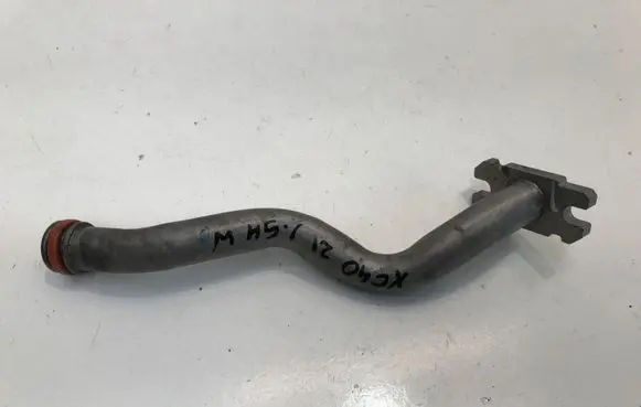Volvo XC40 Engine coolant pipe/hose