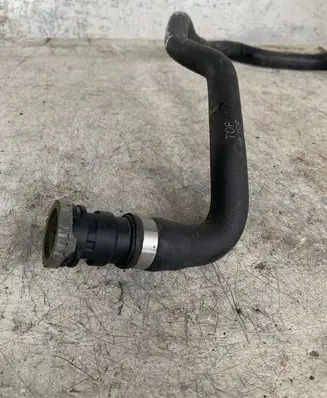 Ford Kuga I Engine coolant pipe/hose