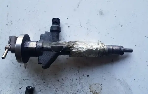 Mazda 6 Fuel injector