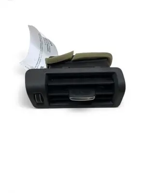 Volvo XC90 Air vent grill in roof 31497123