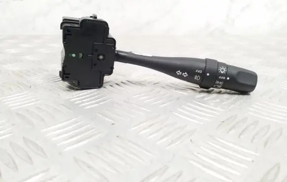 Nissan Maxima Indicator stalk NILES14511