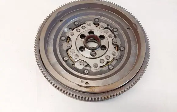 Volkswagen Tiguan Flywheel 03L105266DQ