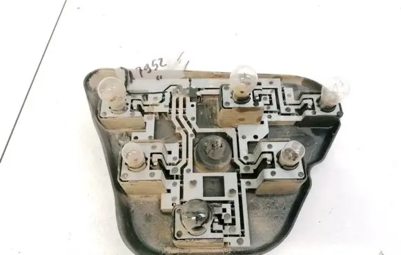BMW 5 E39 Tail light bulb cover holder 14603600 146036-00