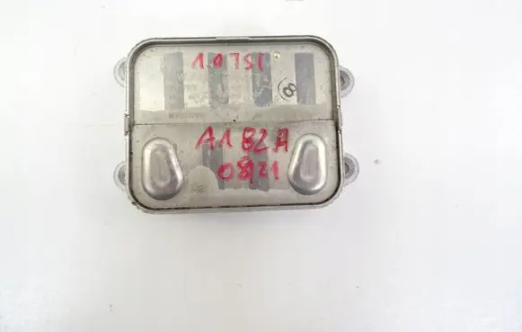 Audi A1 Oil filter mounting bracket 04E117021L