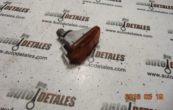 Honda CR-V Front fender indicator light 6R016528