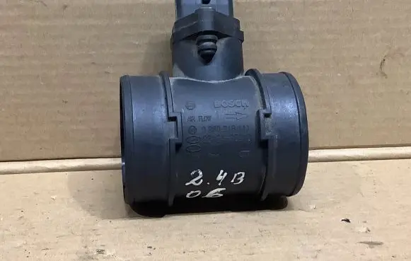 Hyundai Santa Fe Mass air flow meter 2816438210 0280218111