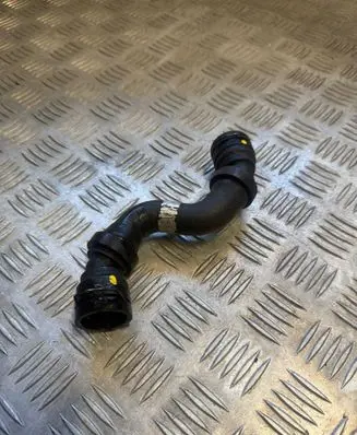 BMW i5 G60 Engine coolant pipe/hose 310021143